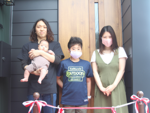 営業の中澤さんの話しやすい人柄と自分たちのペースに合わせて対応してくれたことに惹かれました