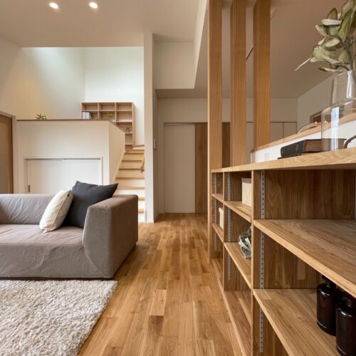 構造上必要な柱もアクセントになってかっこいい☆